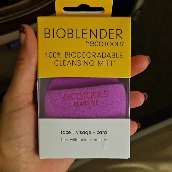 ecotools Other - EcoTools Bioblender Purple Cleansing Mitt